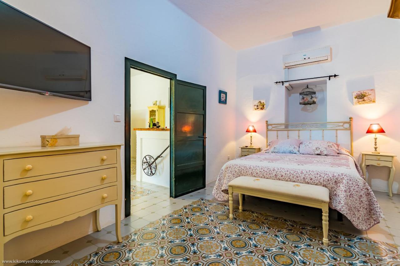 Cortijo El Indiviso Guest House Vejer de la Frontera Exterior photo