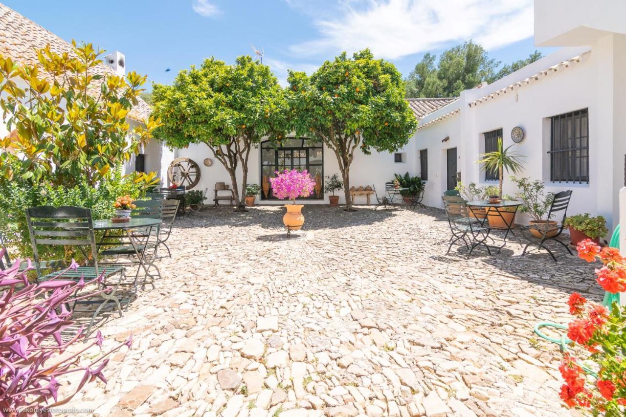 Cortijo El Indiviso Guest House Vejer de la Frontera Exterior photo